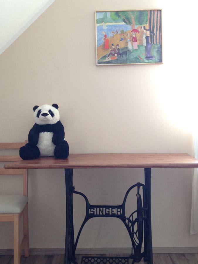 Ferienwohnung Mit Garten In Koeln ภายนอก รูปภาพ